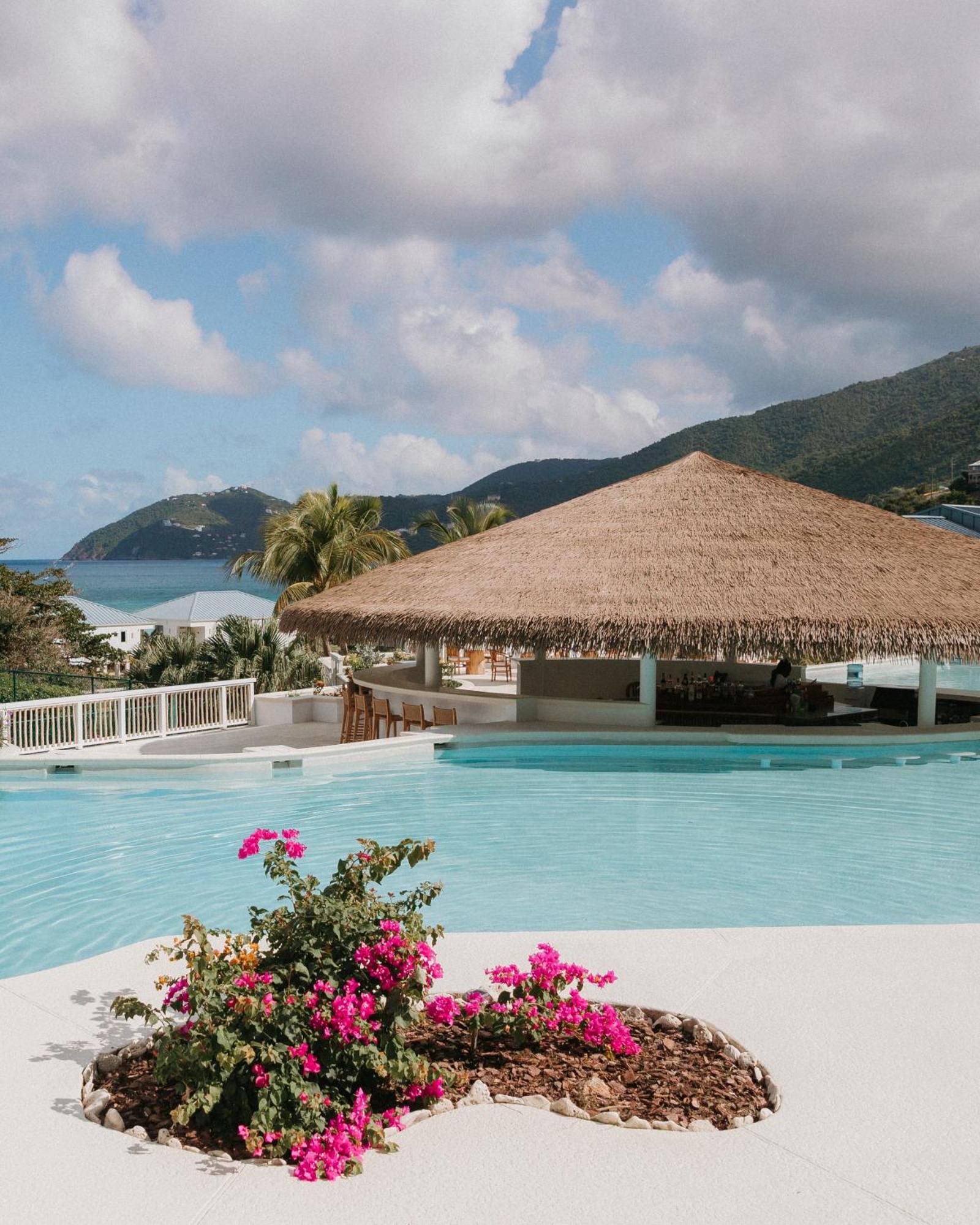 Long Bay Beach Resort Freshwater Pond 외부 사진